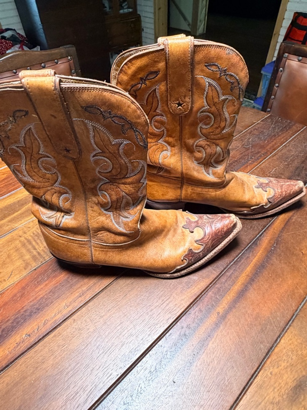 Tony Lama Brown Suede Pointed-Toe Western Heeled Boots - Picture 4 of 7